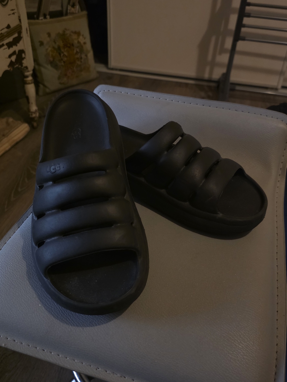 UGG Sport  Slides Black Platform  Sandals Women's Size 10